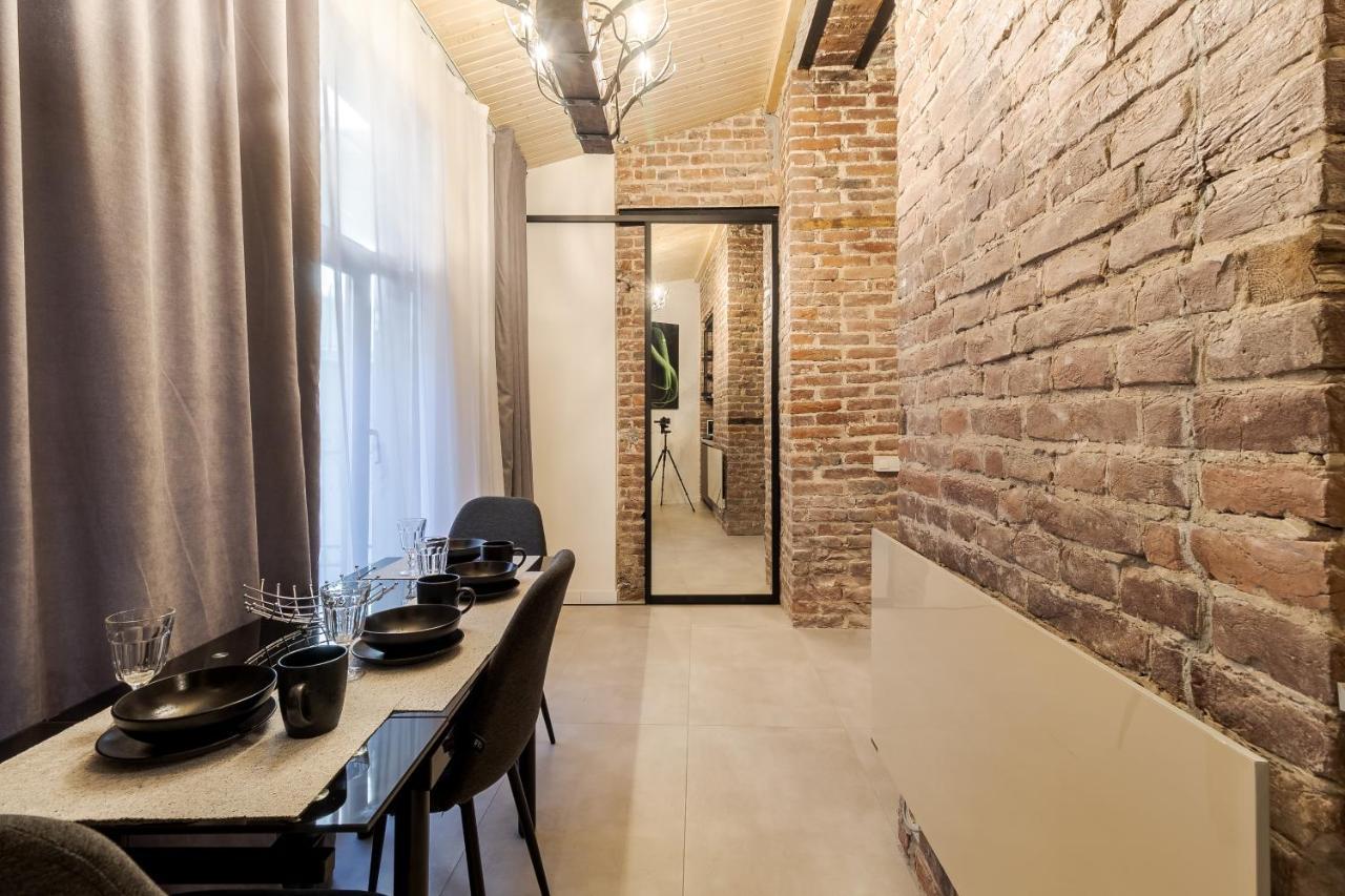 Lesi Apartment With Terrace 리비프 외부 사진
